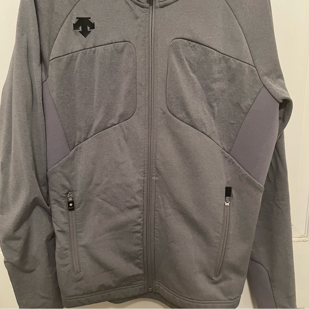 Descente Men’s Fleece Running Soft Shell Jacket I… - image 3